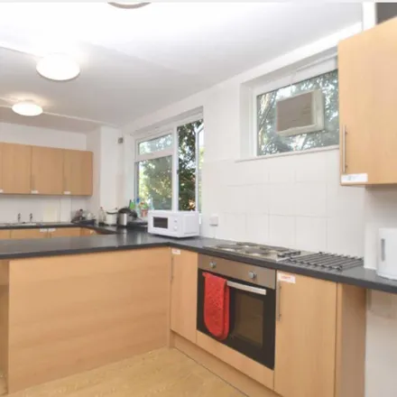 Rent this 1 bed apartment on 8 Redlands Road in Reading, RG1 5EX