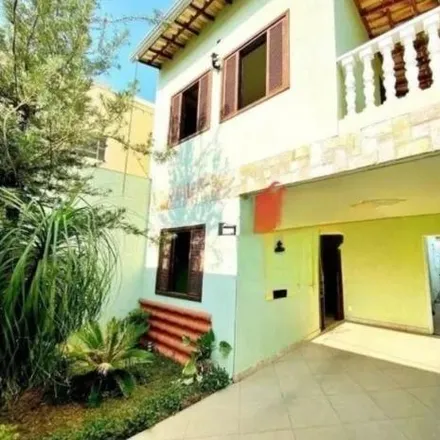 Buy this 3 bed house on Rua Hélia Ricaldoni Freitas in Ressaca, Contagem - MG