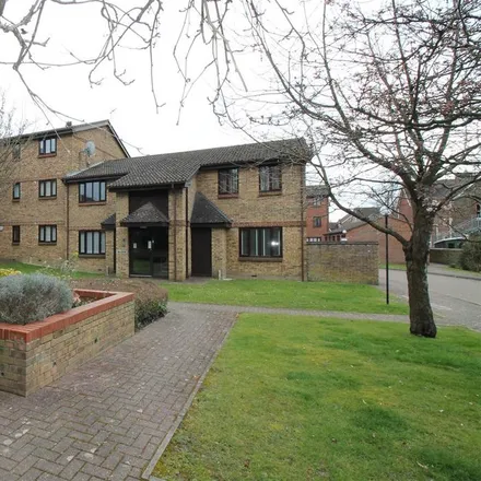Rent this 1 bed apartment on 49 - 56 in Abbotsbury Court, Horsham