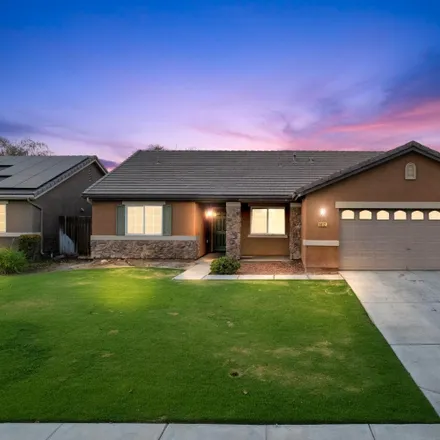 Buy this 3 bed house on 5812 Tyringham Road in Bakersfield, CA 93313