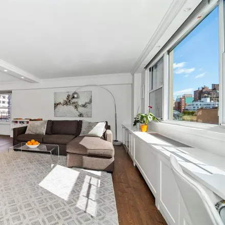 Buy this studio apartment on 501 EAST 79TH STREET 9E in New York