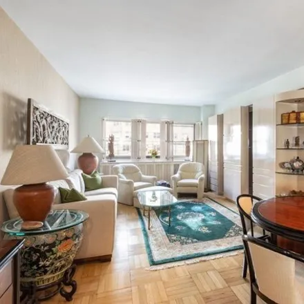 Buy this studio apartment on 35 Park Avenue in New York, NY 10016