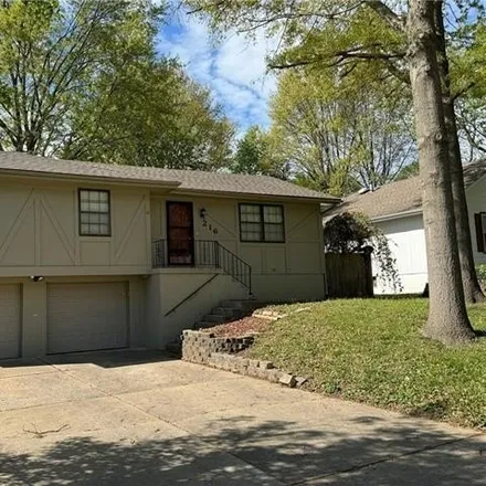 Buy this 3 bed house on 282 Southwest Richwood Lane in Blue Springs, MO 64014