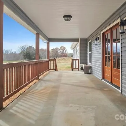 Image 8 - Hood Road, Gaston County, NC 28016, USA - House for sale