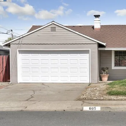 Image 2 - 635 Gary Avenue, Antioch, CA 94509, USA - House for sale