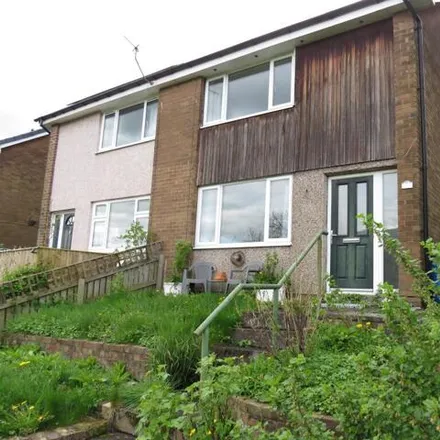 Rent this 2 bed house on unnamed road in Luddendenfoot, HX2 6NN