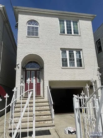 Buy this 6 bed townhouse on 612 North 9th Street in Newark, NJ 07107