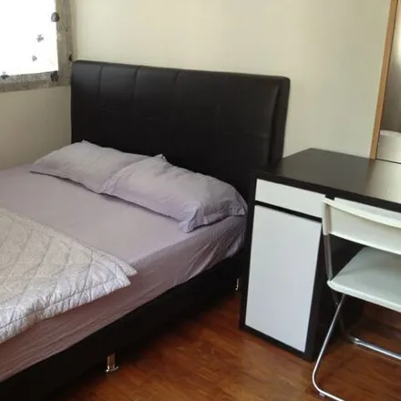 Rent this 1 bed room on 51 Hindhede Walk in Singapore 587976, Singapore