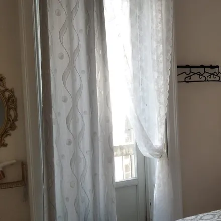 Rent this 6 bed room on vergani in Via Saverio Mercadante 17, 20131 Milan MI