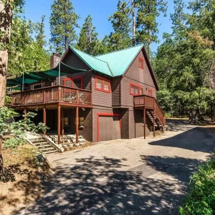Image 1 - 18160 Lakeview Drive, Tuolumne County, CA 95383, USA - House for sale
