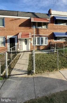 Image 1 - 2811 Hollins Ferry Road, Baltimore, MD 21230, USA - Townhouse for sale