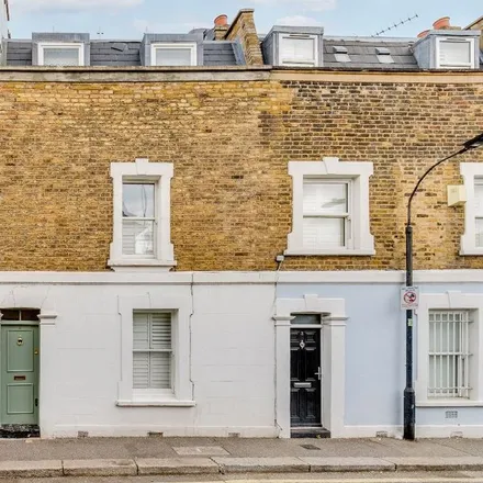 Rent this 3 bed townhouse on 23 Novello Street in London, SW6 4AT