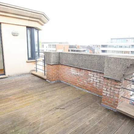 Rent this 3 bed apartment on Polenplein 5 in 8800 Roeselare, Belgium
