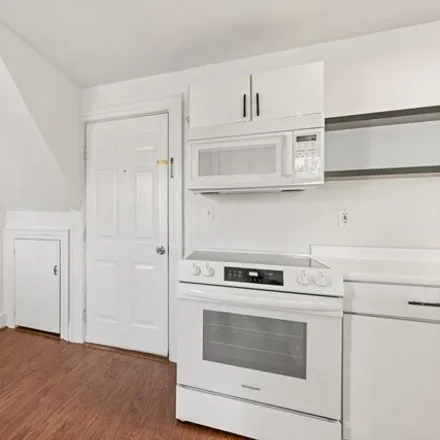 Rent this 2 bed condo on 38 Moseley Avenue in Newburyport, MA 01950