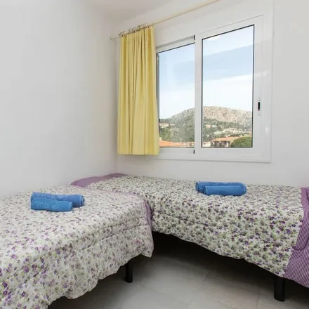 Image 4 - 17130 Torroella de Montgrí, Spain - Apartment for rent