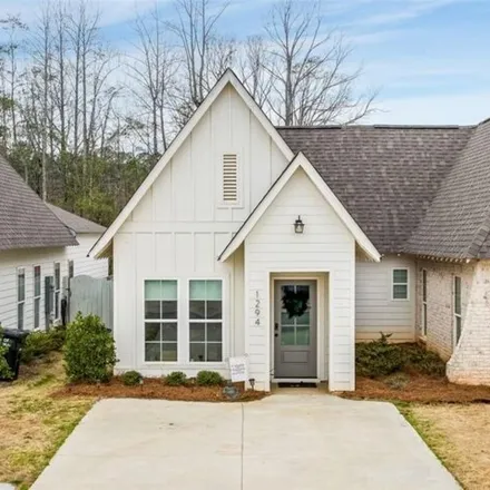 Buy this 2 bed house on unnamed road in Opelika, AL 36801