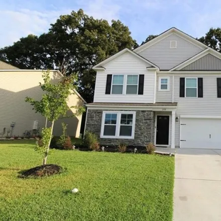 Rent this 4 bed house on Niblick Drive in Pocalla Springs, Sumter