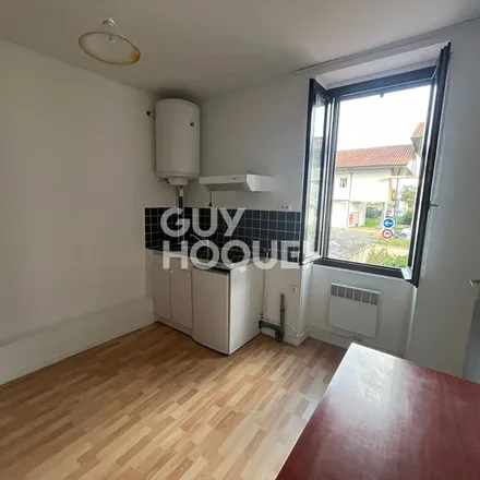 Rent this 1 bed apartment on 169 Rue René Loustalot in 40990 Saint-Paul-lès-Dax, France