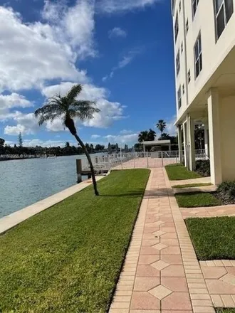 Rent this 3 bed condo on 9111 East Bay Harbor Drive in Bay Harbor Islands, Miami-Dade County