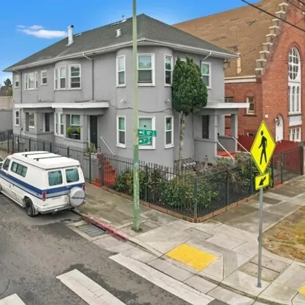 Buy this 5 bed house on 705 East 18th Street in Oakland, CA 94606