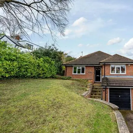 Buy this 3 bed house on Joiners Lane in Chalfont St Peter, SL9 0AY
