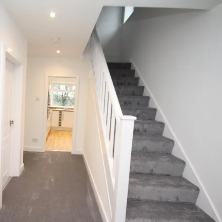 Image 2 - Hillside Avenue, Bradshaw, BL7 9NG, United Kingdom - House for rent