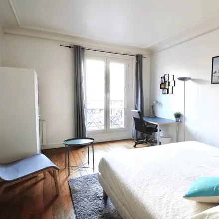Rent this 1 bed apartment on 9 Boulevard Exelmans in 75016 Paris, France