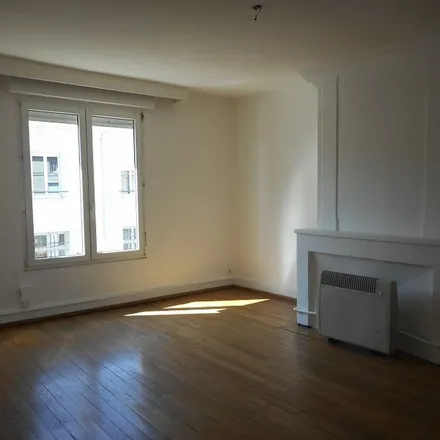 Rent this 2 bed apartment on 11 Rue Emile Giros in 52100 Saint-Dizier, France