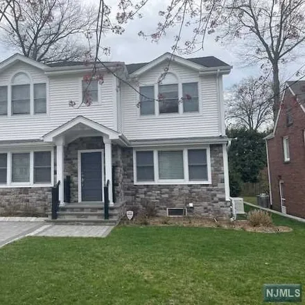 Buy this 5 bed house on 632 Maitland Avenue in Teaneck Township, NJ 07666