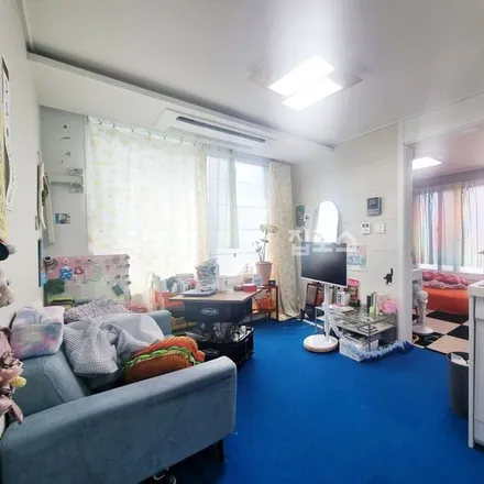 Rent this 2 bed apartment on 서울특별시 성북구 정릉동 392-45
