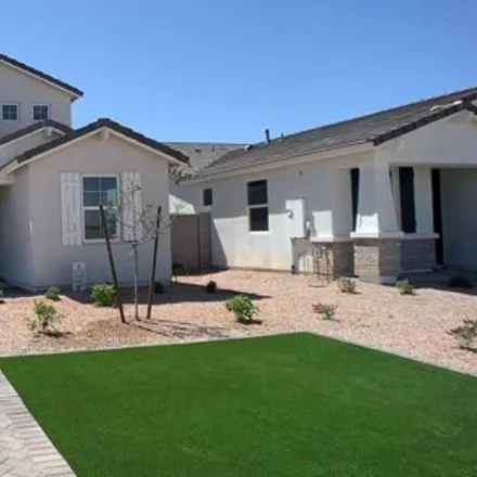 Rent this 4 bed house on 547 East Bamboo Lane in San Tan Valley, AZ 85140