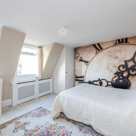 Rent this 2 bed apartment on 16 Beaufort Gardens in London, SW3 1PY