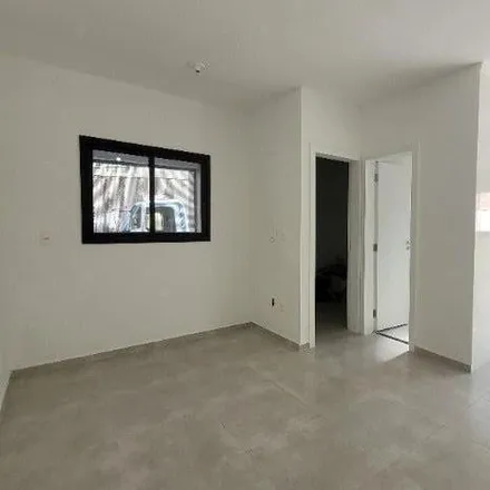 Buy this 1 bed apartment on Avenida Santa Inês in Cachoeirinha, São Paulo - SP