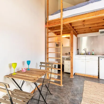 Rent this 1 bed apartment on Vaartstraat 85 in 3000 Leuven, Belgium