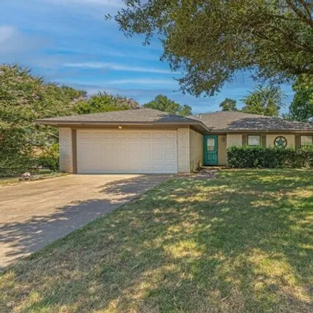 Buy this 3 bed house on 857 Humphrey Street in Athens, TX 75751