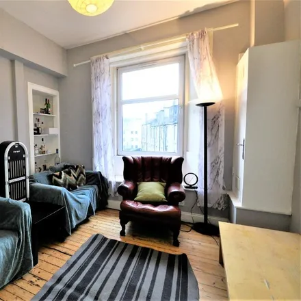 Image 2 - Denta Care, 157 Morrison Street, City of Edinburgh, EH3 8EB, United Kingdom - Apartment for rent