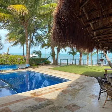 Rent this 6 bed house on Ciclovía Zona Hotelera 1ra Etapa in Smz 3, 77500 Cancún
