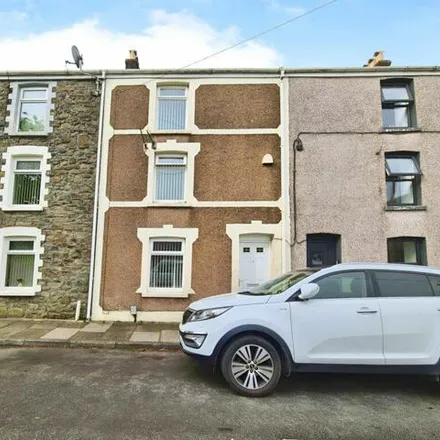 Rent this 4 bed townhouse on Ebbw Vale Row in Cwmavon, SA12 9AY