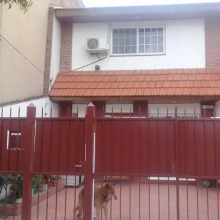 Buy this 2 bed house on Bolívar 5501 in Partido de Avellaneda, B1874 ABR Wilde