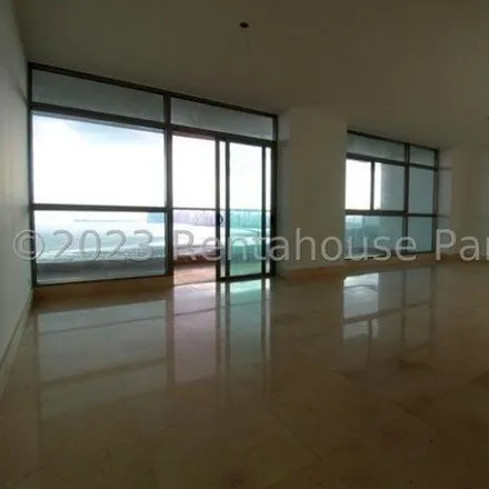 Buy this 4 bed apartment on Avenida Centenario in Parque Lefevre, 0816