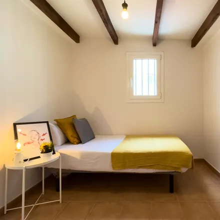 Rent this 3 bed apartment on Carrer Nou de la Rambla in 103, 08001 Barcelona