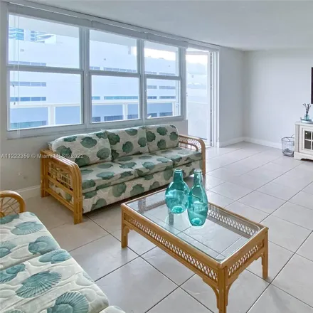 Image 9 - 3801 South Ocean Drive, Beverly Beach, Hollywood, FL 33019, USA - Condo for rent