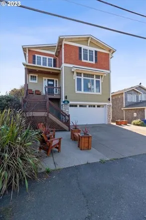 Buy this 5 bed house on 1542 Northwest 34th Street in Lincoln City, OR 97367