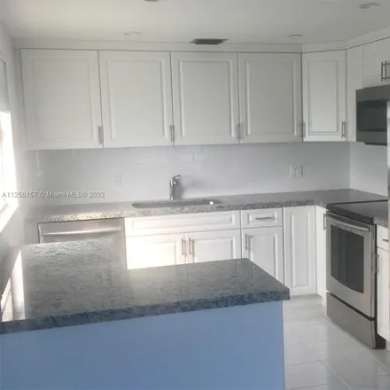 Buy this 2 bed condo on 300 Southwest 134th Way in Pembroke Pines, FL 33027