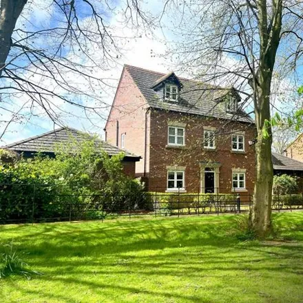Buy this 4 bed house on Upton Grange in Chester, CH2 1DT