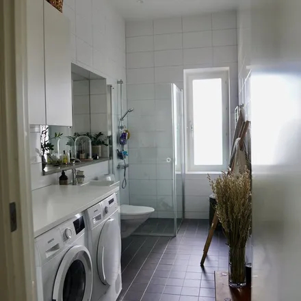 Rent this 3 bed apartment on Mjölnarvägen 22 in 131 31 Nacka, Sweden