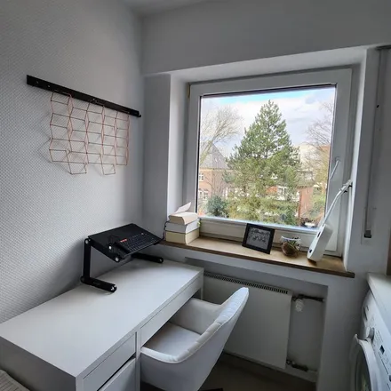 Rent this 3 bed apartment on Bismarckstraße 18 in 59065 Hamm, Germany