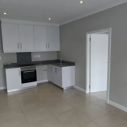 Image 2 - Everton Road, Emberton, Kloof, 3625, South Africa - Apartment for rent