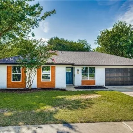 Rent this 3 bed house on 6220 Blarwood Drive in Austin, TX 78715