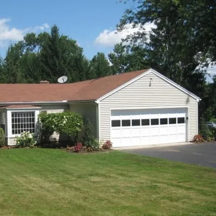 Rent this 3 bed house on 1 Bolton Lane in Westport, CT 06880